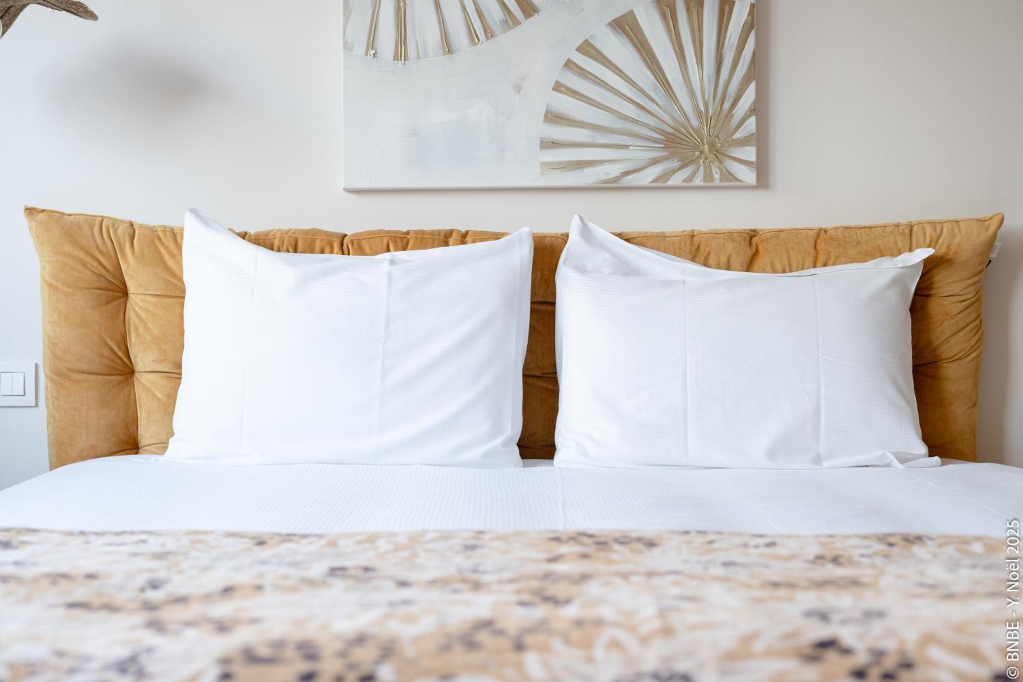 Sous La Houlette, Suites, Piscine Interieure Et Sauna Villers-la-Ville Zewnętrze zdjęcie